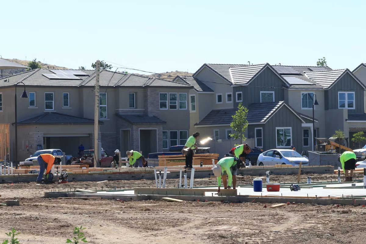 LAMTANS engineers working on a home retrofit